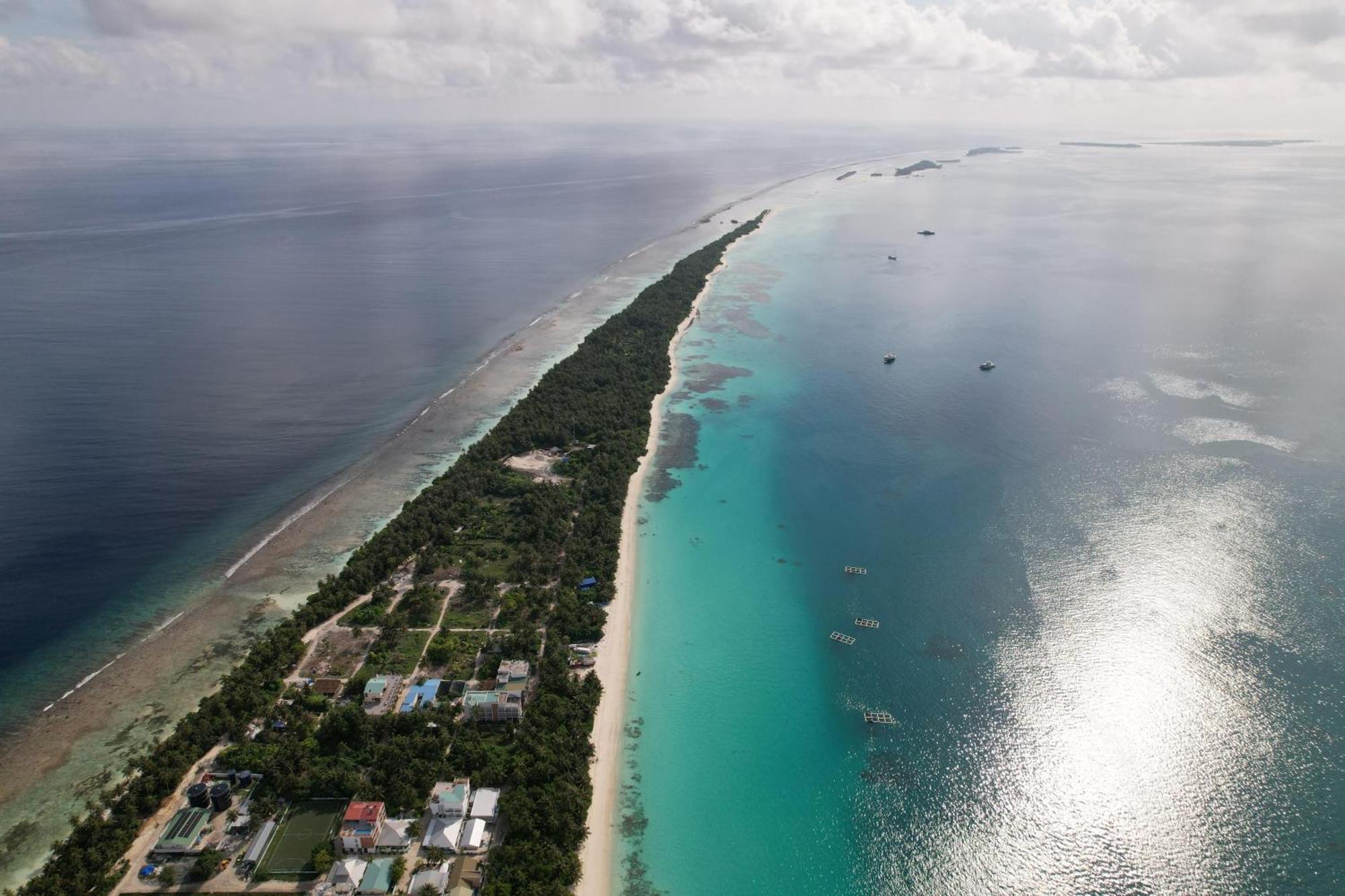 Dhonfalhu Dhigurah Dhigurah  Exterior photo