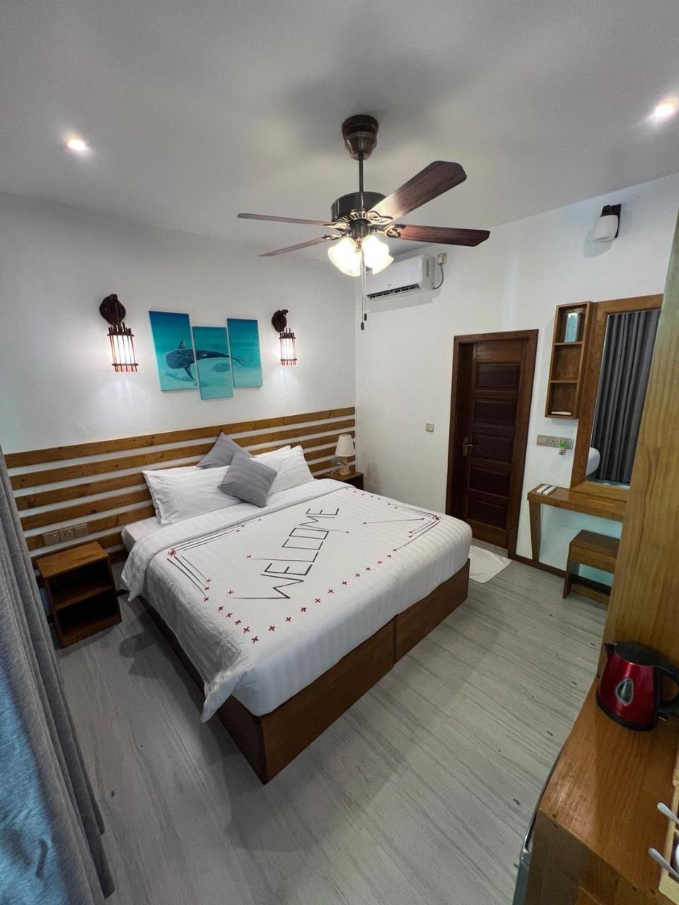 Dhonfalhu Dhigurah Dhigurah  Exterior photo